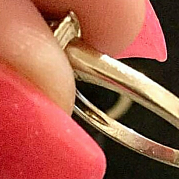 White Gold Wedding Ring Set! - Picture 5 of 7